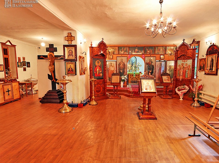 храм Царственных Мучеников (царя Николая, царицы Александры, царевича Алексия, царевны Ольги, Татианы, Марии, Анастасии)