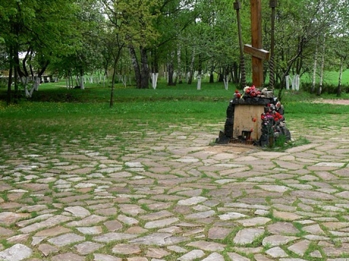 Патриарх Кирилл почтил память Бутовских новомучеников